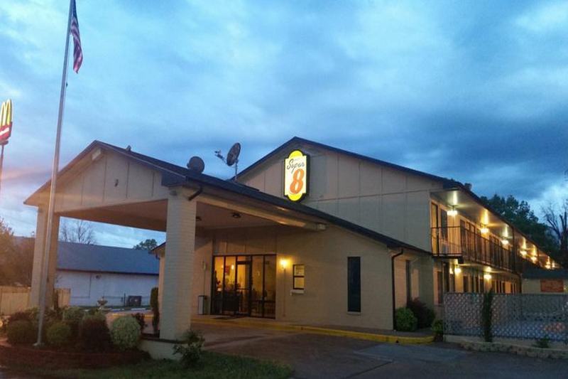 Clarksville スーパー 8 バイ ウィンダム クラークスビル Arモーテル エクステリア 写真
